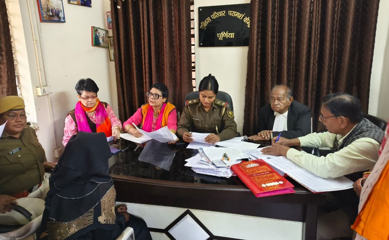 पुलिस परिवार परामर्श केंद्र में 20 मामलों की सुनवाई