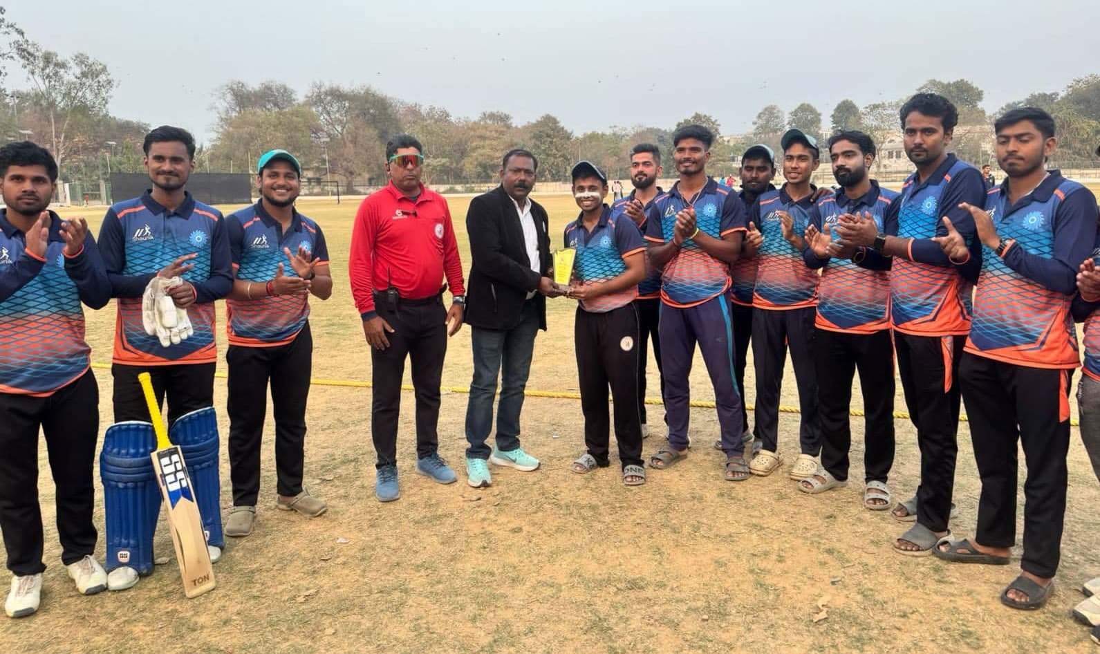 लखीसराय ने जमुई को छह विकेट से हराया