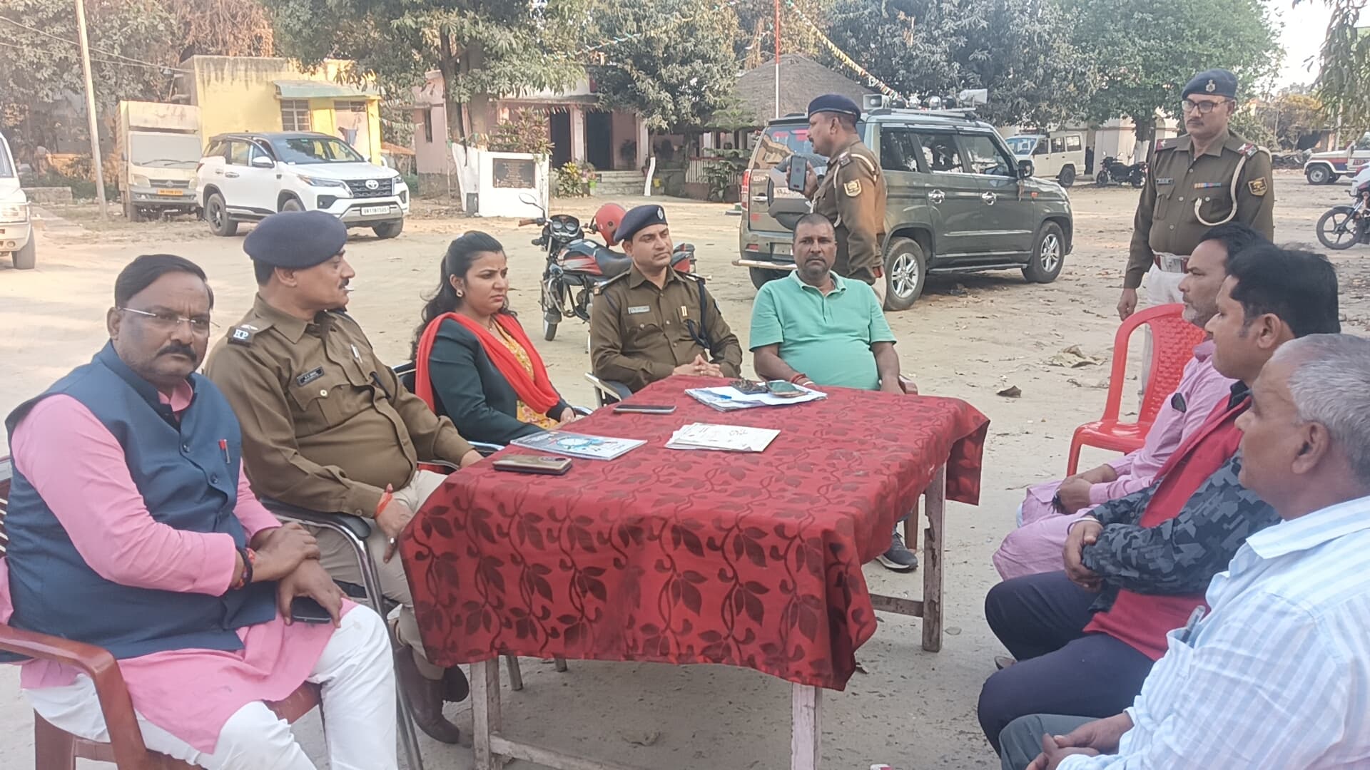 शांतिपूर्ण माहौल में मनाएं होली : बीडीओ