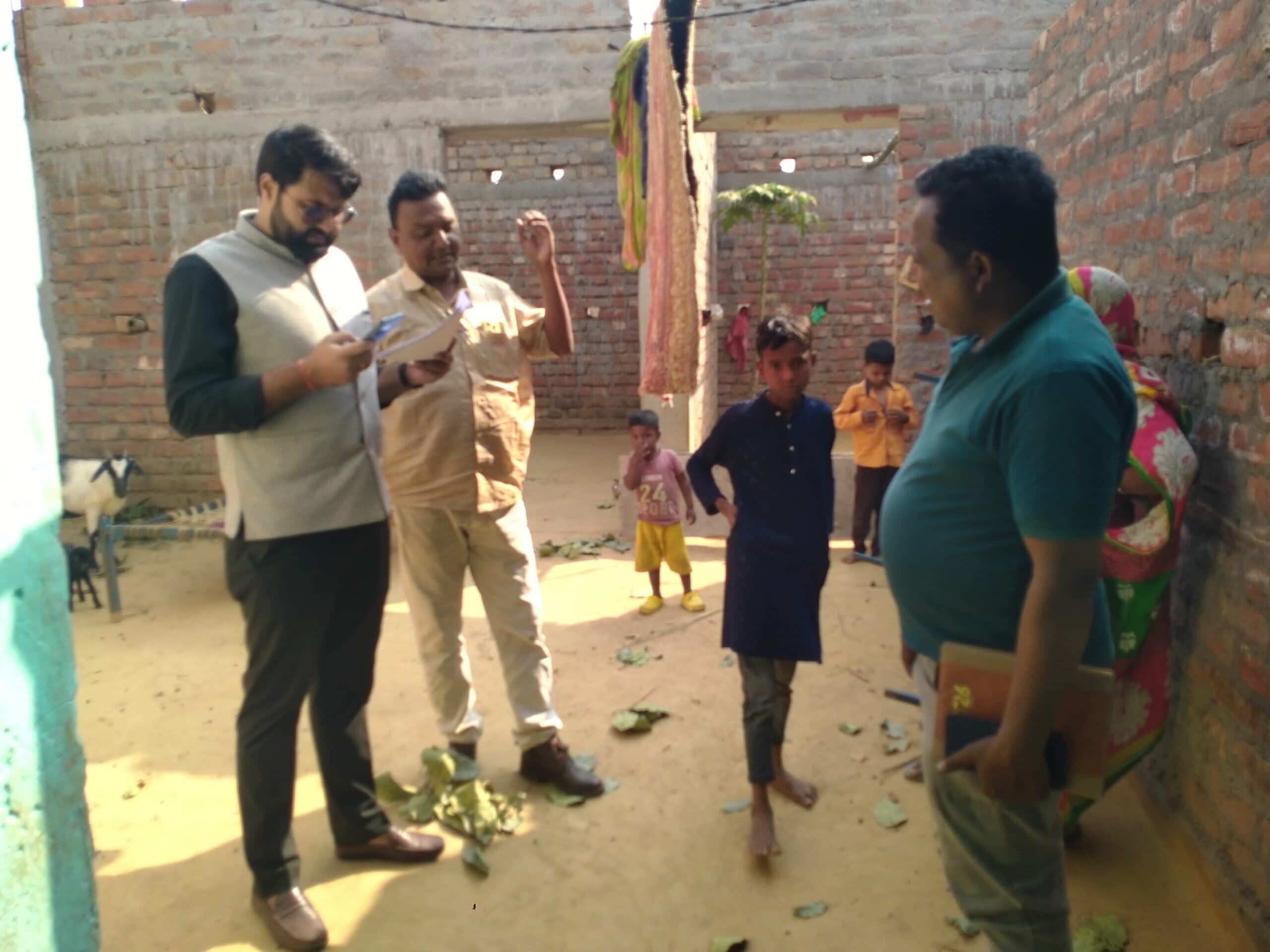 पीएम आवास योजना में लाभुकों का सत्यापन कर दिए निर्देश