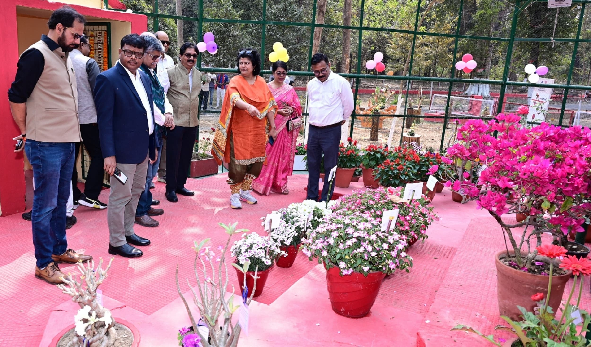 Bokaro News: बोकारो की फिजां में घुली फूलों की खुशबू