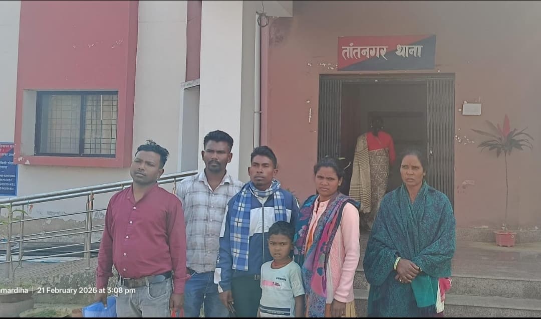 Chaibasa News : तांतनगर में डायन-बिसाही का आरोप लगा परिवार को जिंदा जलाने की धमकी