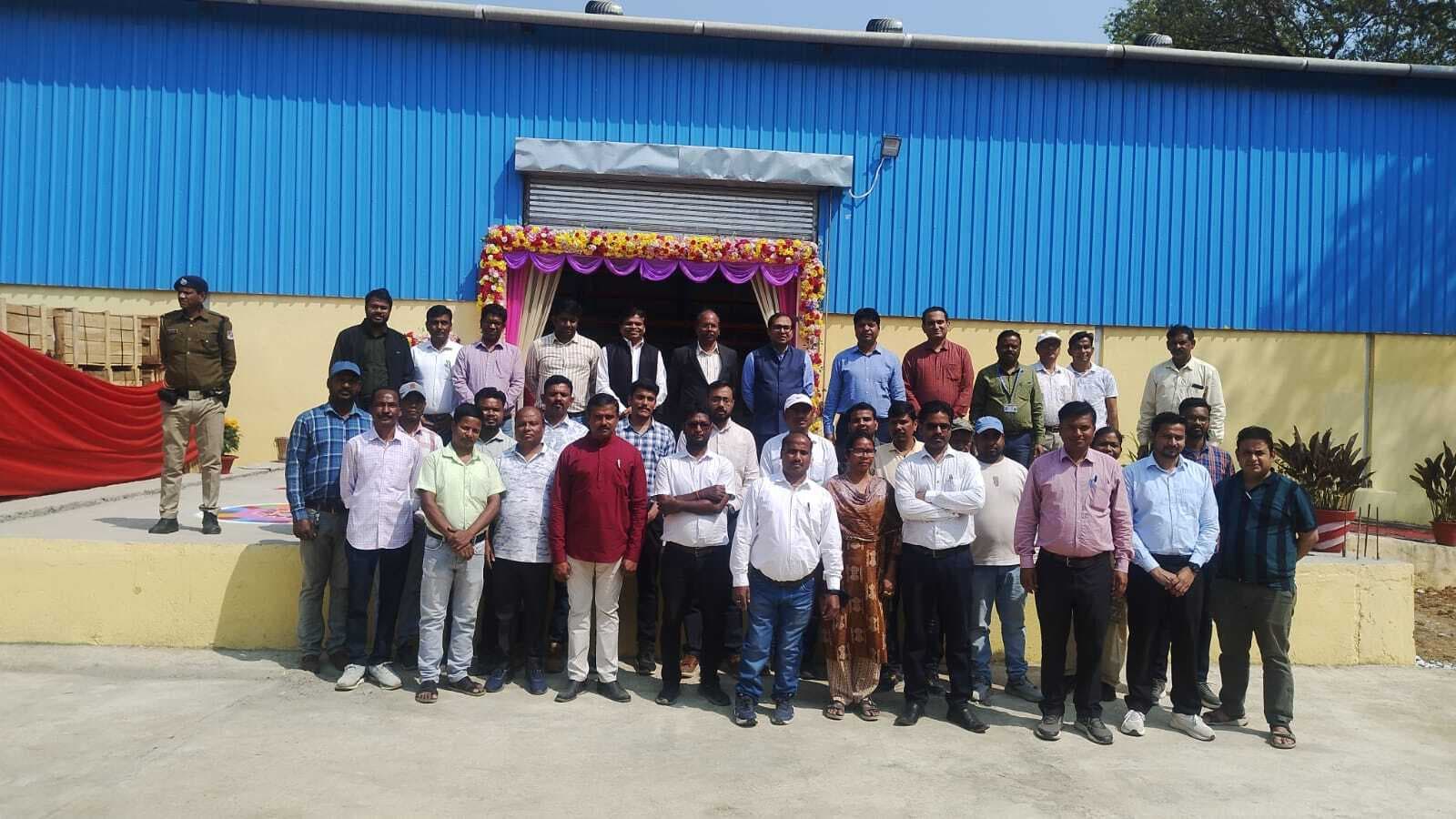 Chaibasa News : दक्षिण पूर्व रेलवे चलायेगी 18 होली स्पेशल ट्रेनें, 3 मार्च से होगी शुरुआत