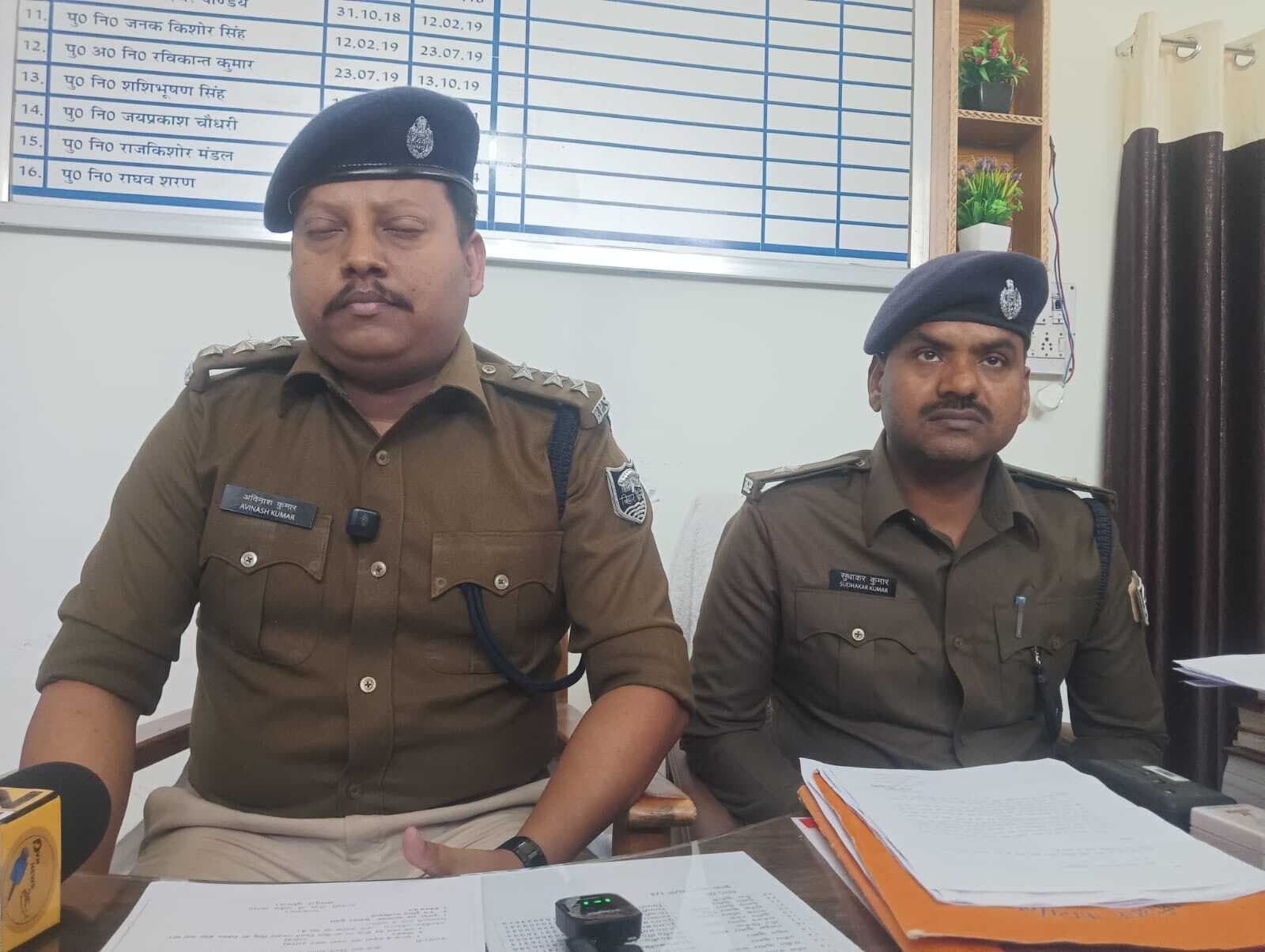 उदाकिशुनगंज युवती हत्याकांड में पिता व चाचा समेत प्रेमी गिरफ्तार