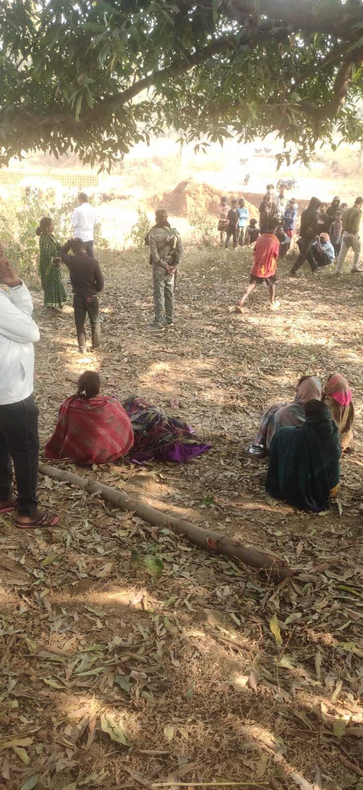 गला दबा कर युवक की हत्या