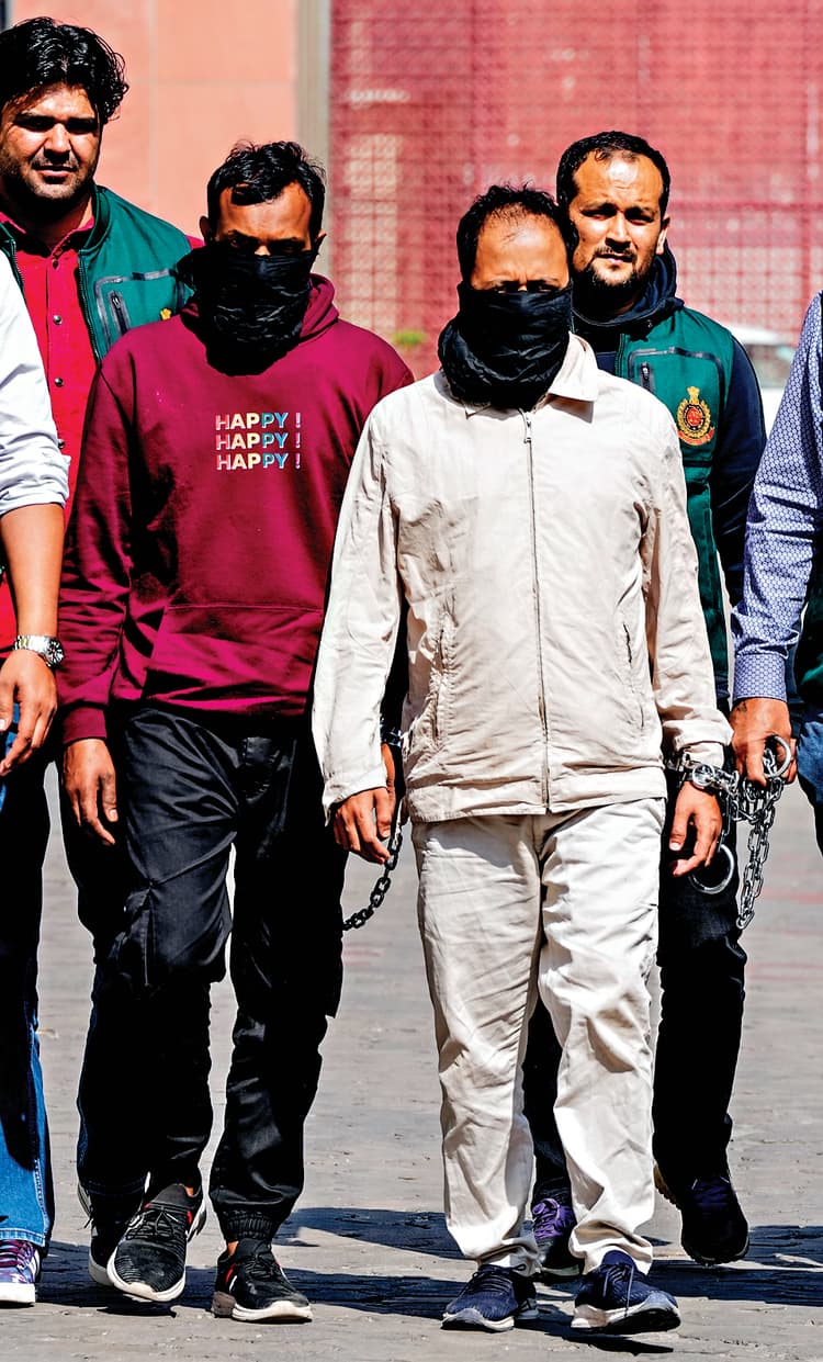 लश्कर के ‘बांग्लादेशी मॉड्यूल’ का हुआ भंडाफोड़, आठ संदिग्ध आतंकी गिरफ्तार