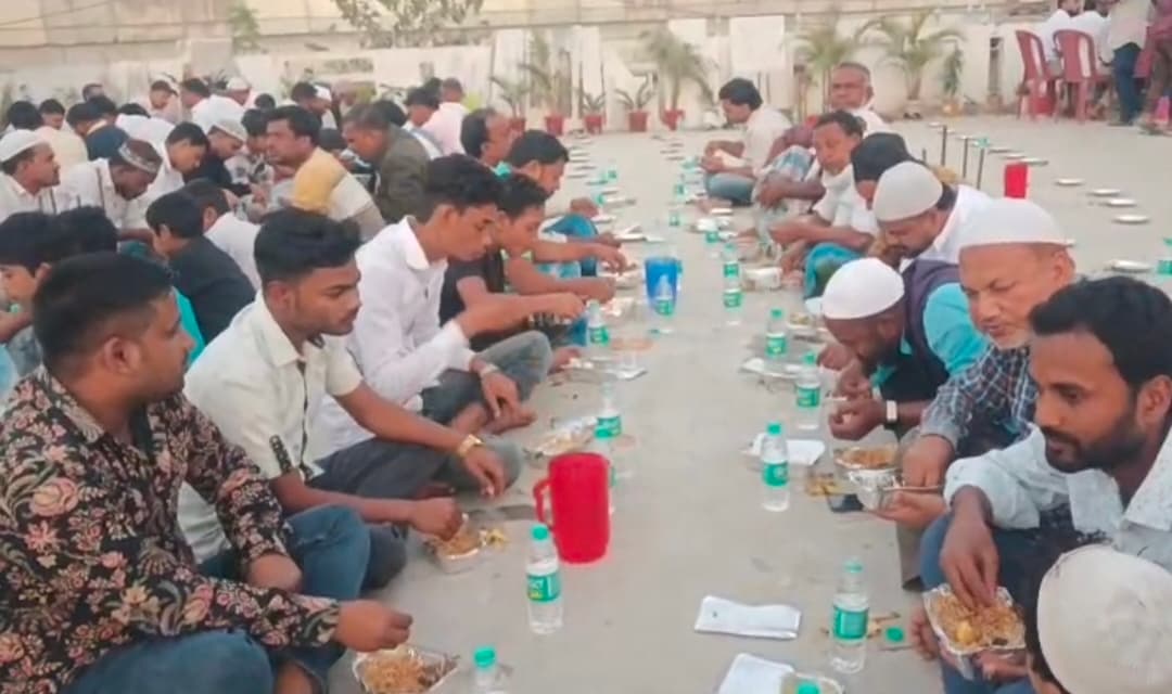 रमजान के मुबारक पर दावत-ए-इफ्तार का आयोजन