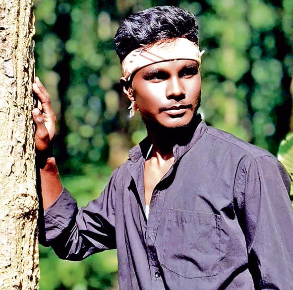 सड़क हादसे में हायर सेकेंडरी के परीक्षार्थी की हो गयी मौत