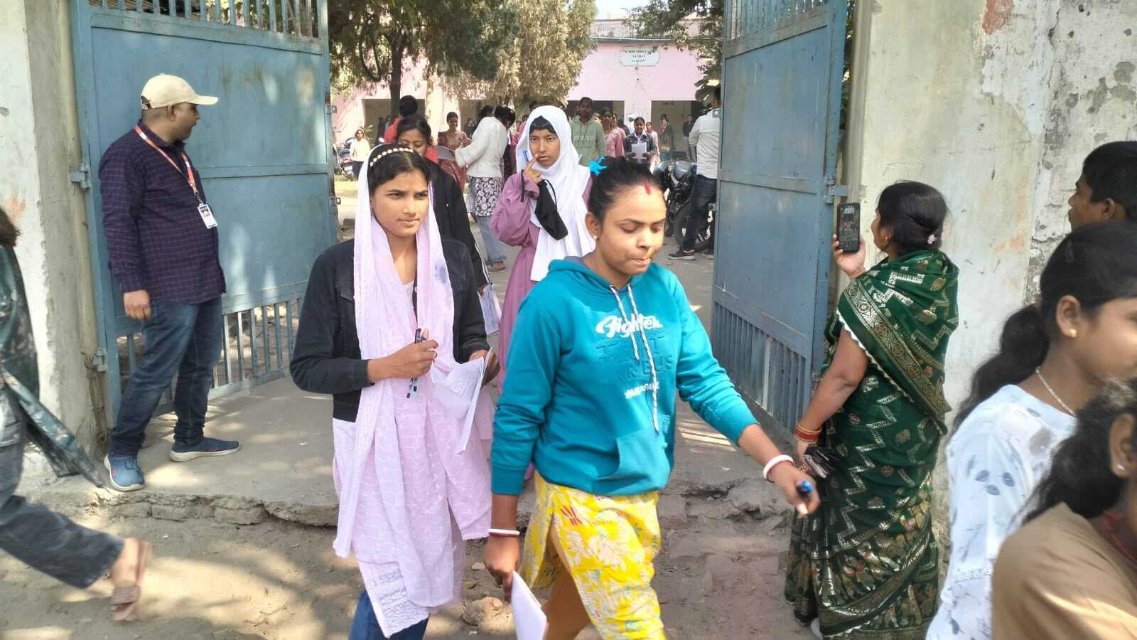 मैट्रिक परीक्षा : एच्छिक विषय की परीक्षा में 507 परीक्षार्थी सम्मिलित