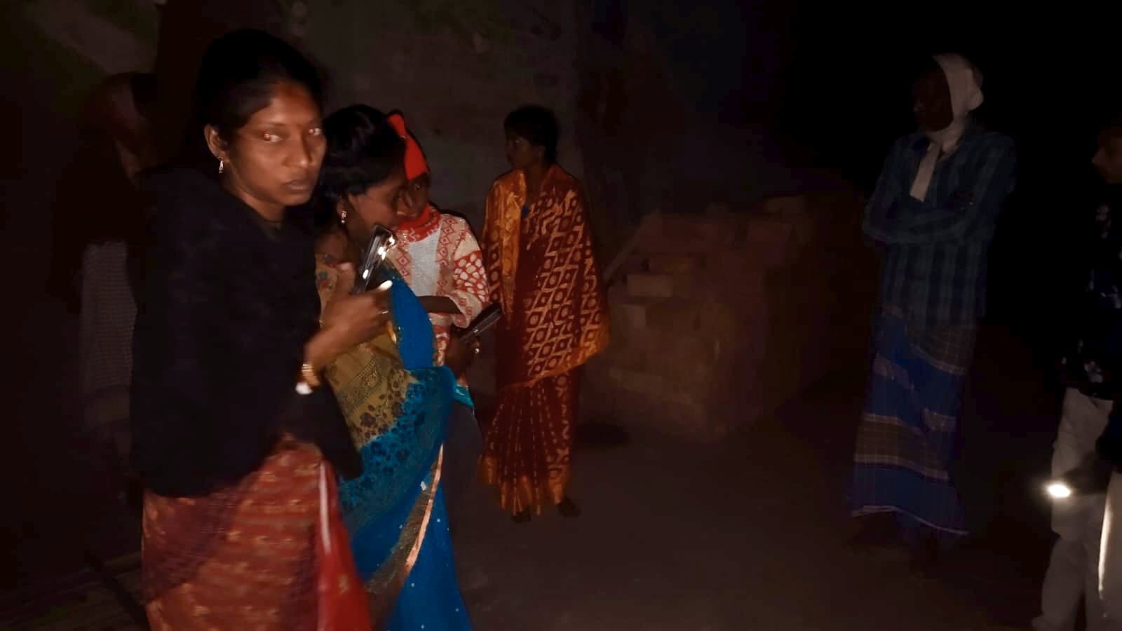 East Singhbhum News : कालचिती में बच्चा चोरी का प्रयास मां के शोर मचाने पर भागे बदमाश