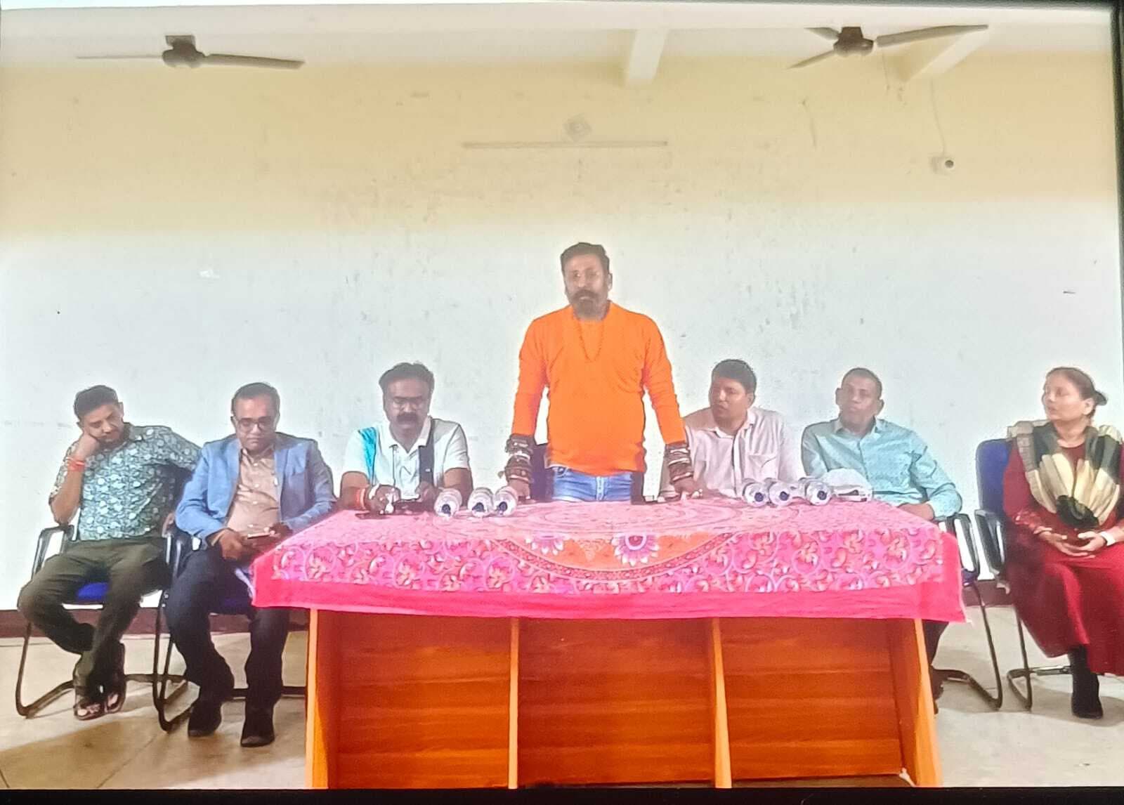 विद्यार्थियों ने जाना ग्रामीण क्षेत्र में व्यापार की संभावनाएं