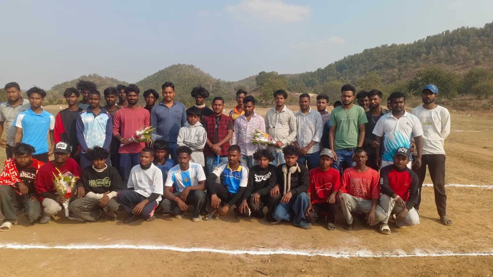 मनातु के खेल मैदान में पांच दिवसीय क्रिकेट टूर्नामेंट शुरू