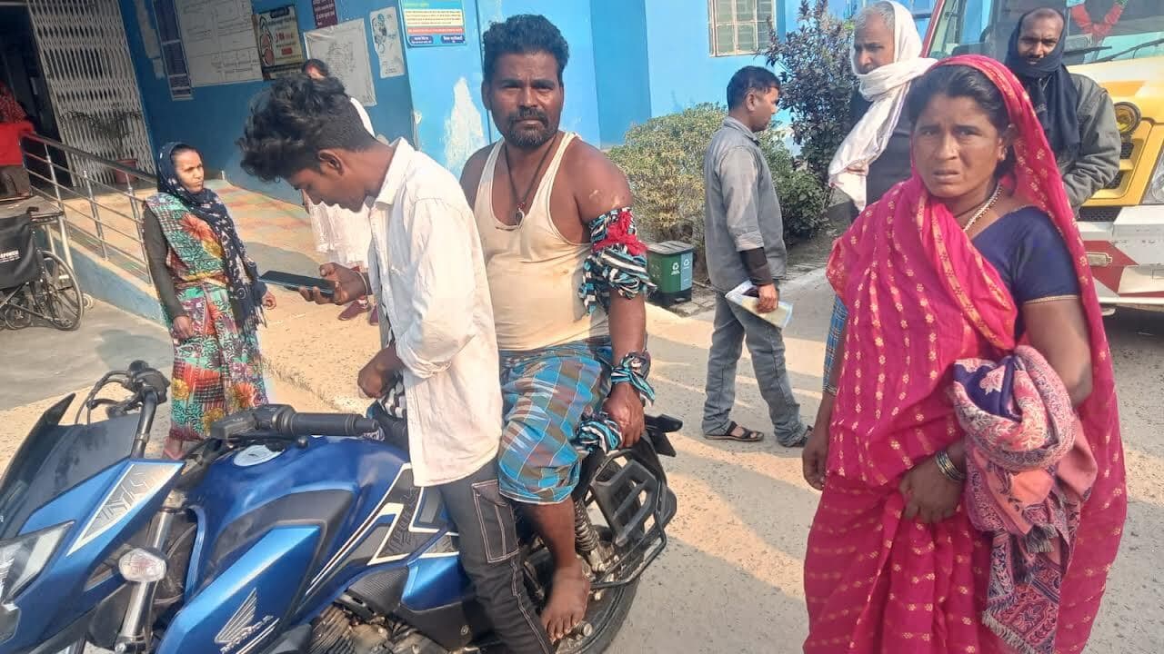 सर्पदंश से व्यक्ति की तबीयत बिगड़ी