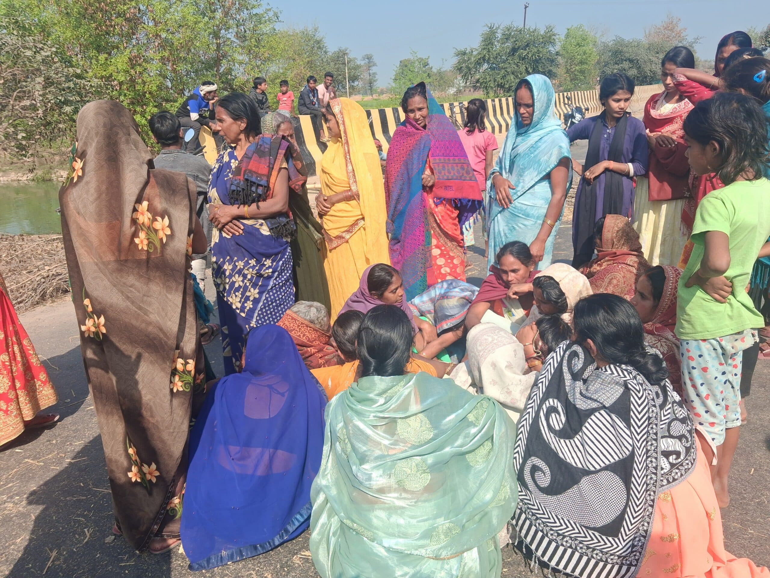 आरा कैनाल नहर से मिला युवक का शव, परिजनों ने अगवा कर हत्या की जतायी आशंका
