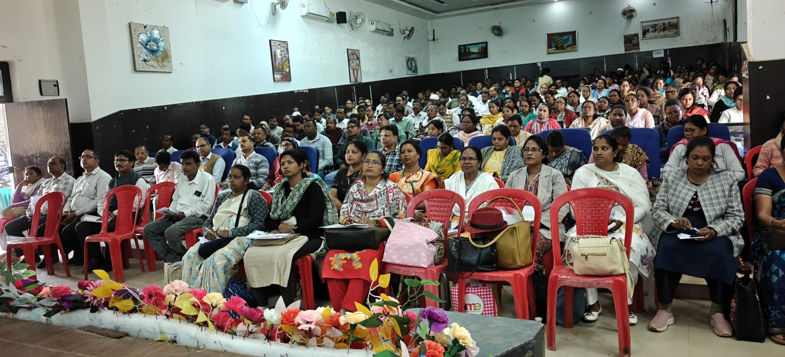 जिलास्तरीय उन्मुखीकरण कार्यशाला का आयोजन