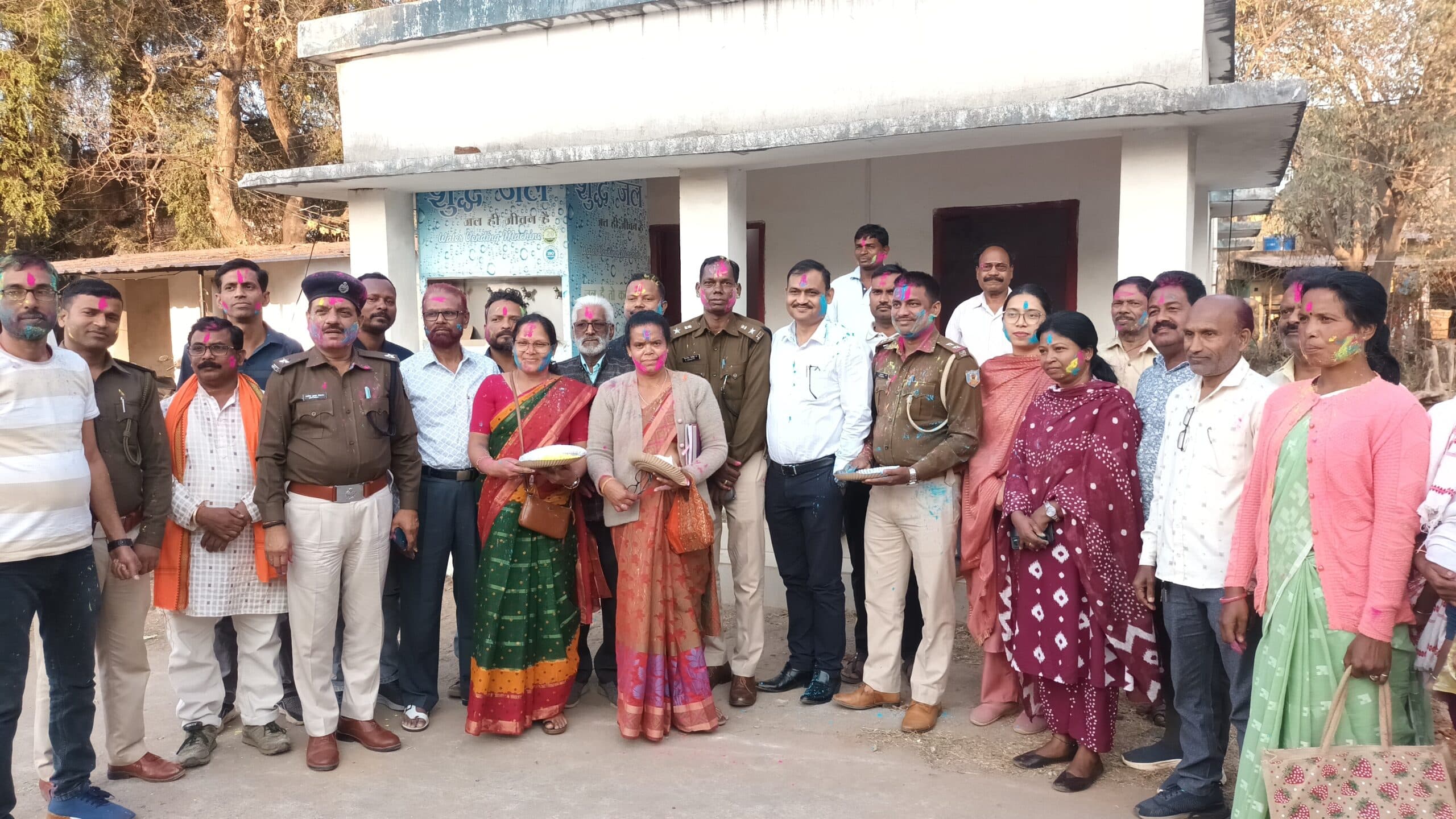 शांति व सौहार्द्र के साथ मनायें त्योहार : एएसपी