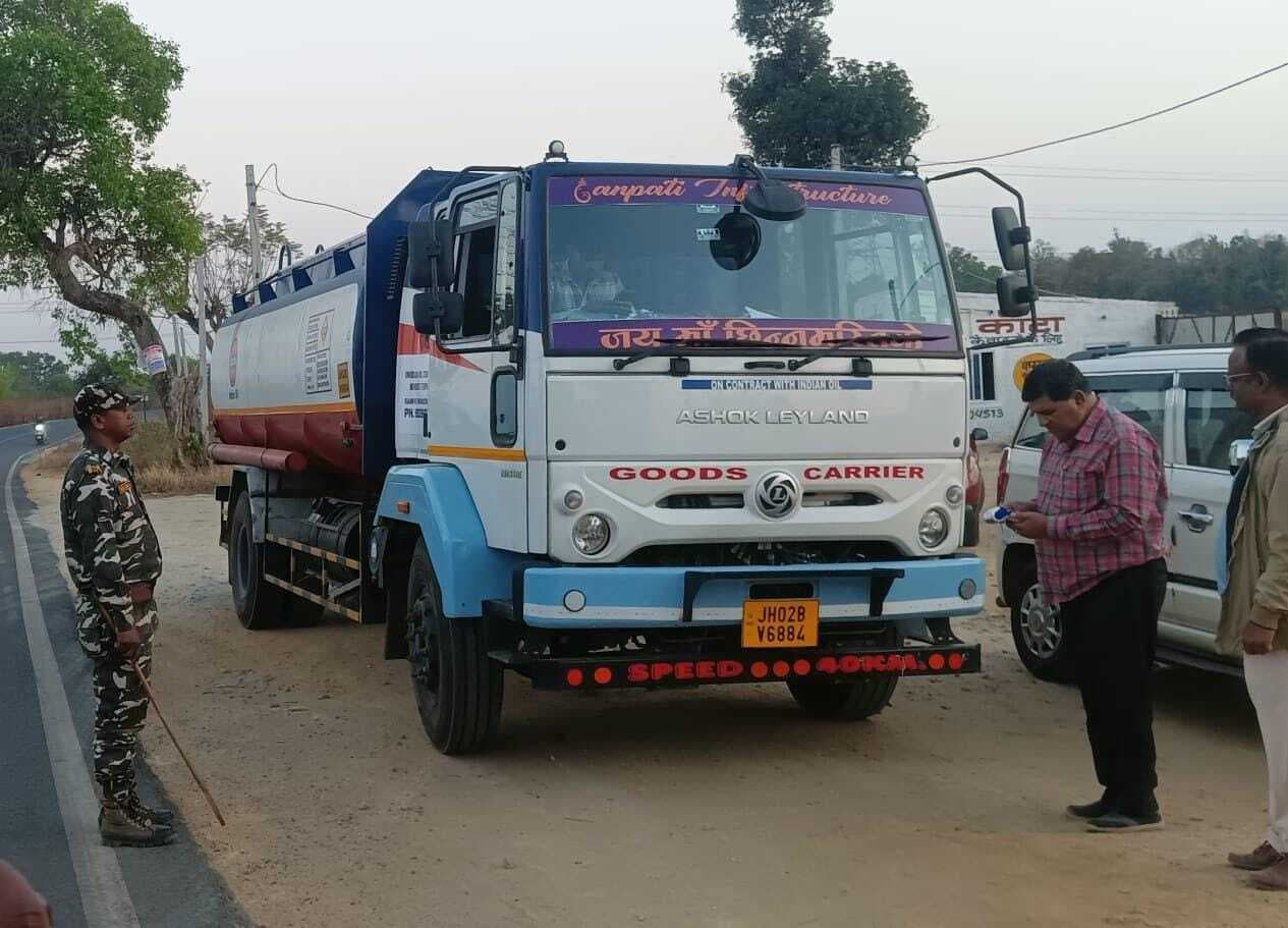 वाहन जांच अभियान चलाया गया