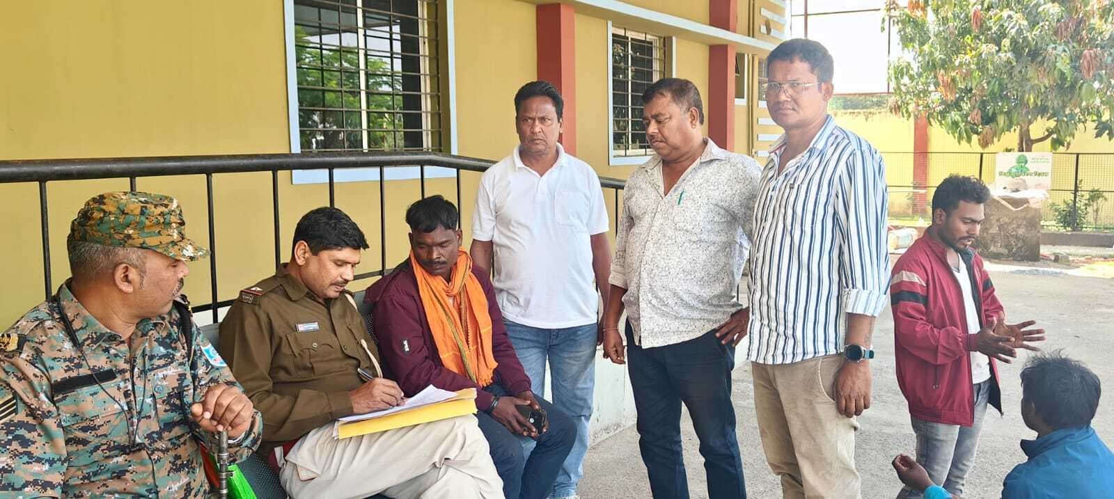 East Singhbhum News : सड़क हादसे में युवक की मौत, दो माह पहले हुई थी शादी