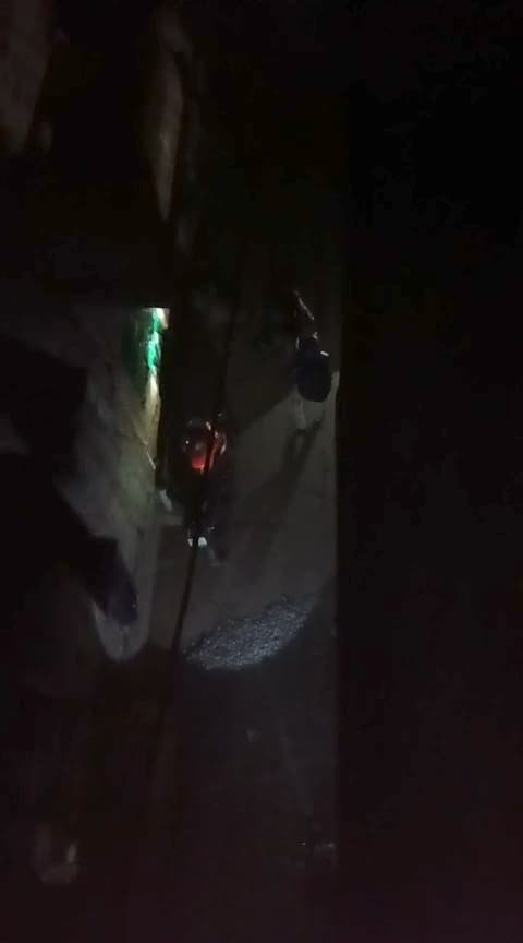 कझार घाट गांव में पुलिसकर्मियों के बाइक तोड़ने का वीडियो आया सामने