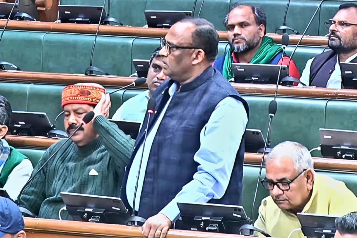 'बिहार में 10-10 हजार लेकर बकरी पालने के लिए नहीं जन्मा...', RJD विधायक का सरकार पर हमला