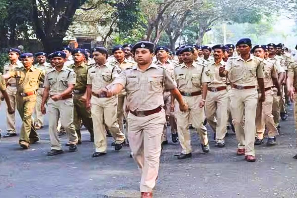 महाशिवरात्रि पर बिहार में हाई अलर्ट, गरीबनाथ समेत सभी शिव मंदिरों पर सादे लिबास में रहेगी पुलिस