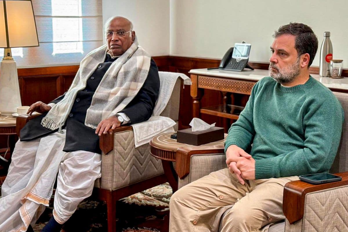 विपक्ष को चुप कराया गया, नेहरू–इंदिरा का हुआ अपमान, खरगे ने बताया वॉकआउट का कारण