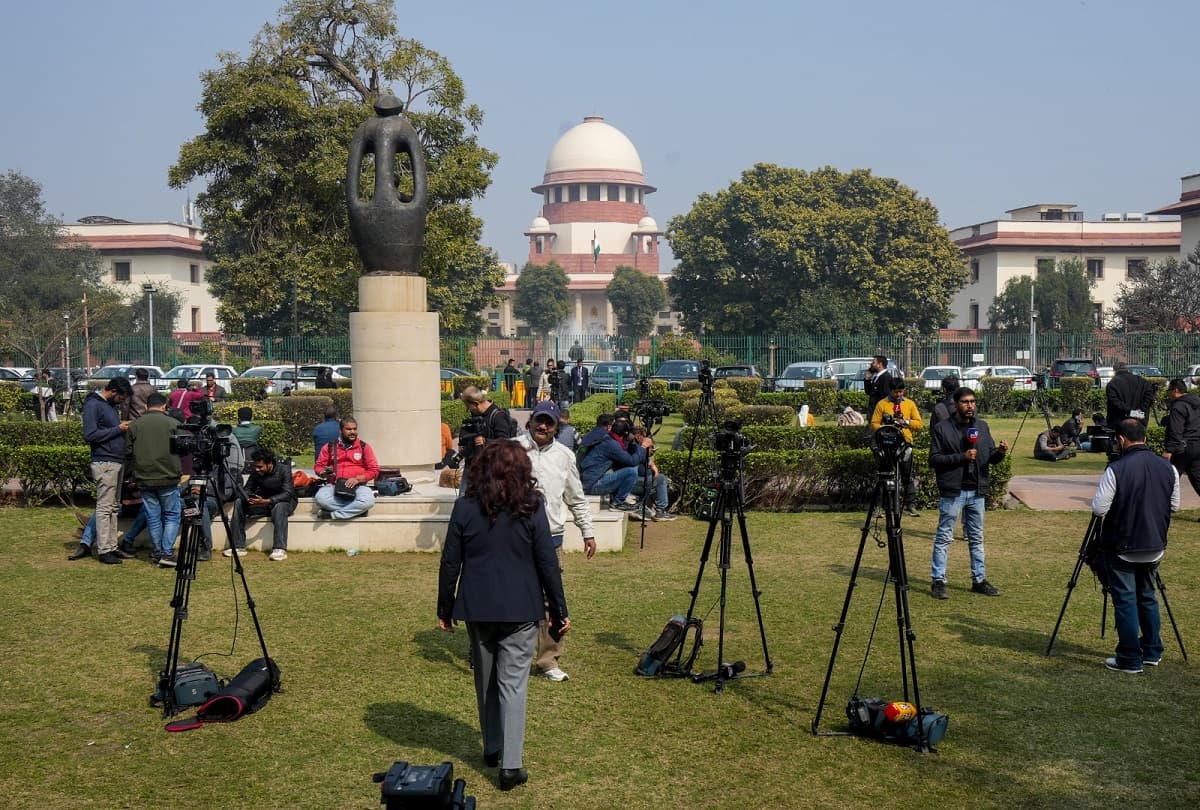 सुप्रीम कोर्ट में ममता की धारदार दलील, चुनाव आयोग को नोटिस, अगली सुनवाई सोमवार को