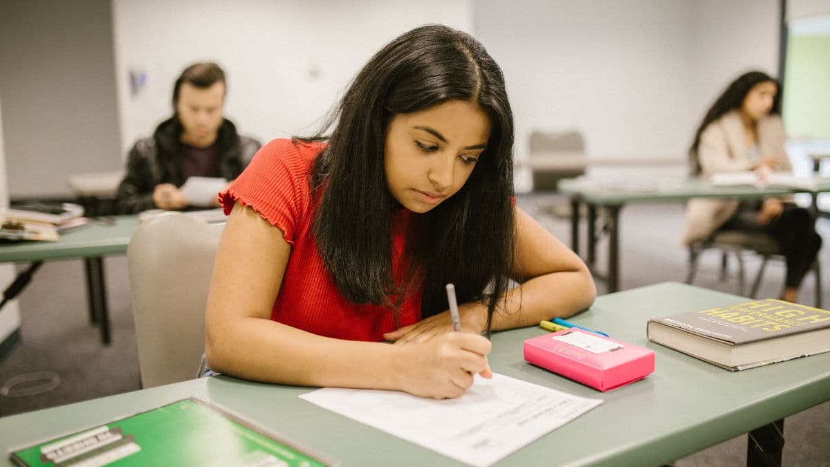 Board exam preparation : तैयारी के अंतिम दौर में गलतियों से बचें, सफलता चुनें