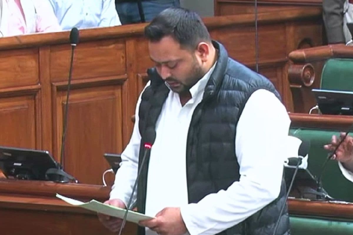 सदन में अपराध पर गरजे तेजस्वी यादव, बोले- थाना खामोश है, प्रशासन बेहोश है, सरकार मदहोश है