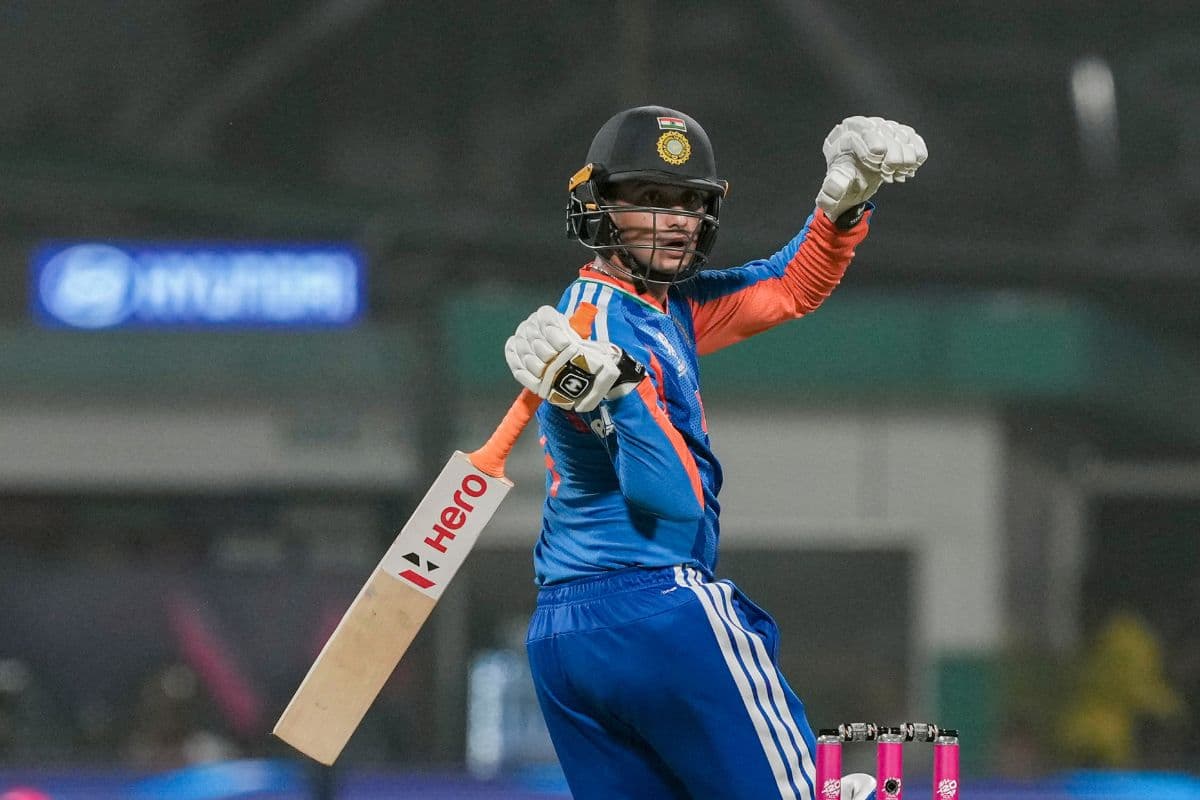 अभिषेक शर्मा का फ्लॉप शो जारी, भारत को पहला झटका