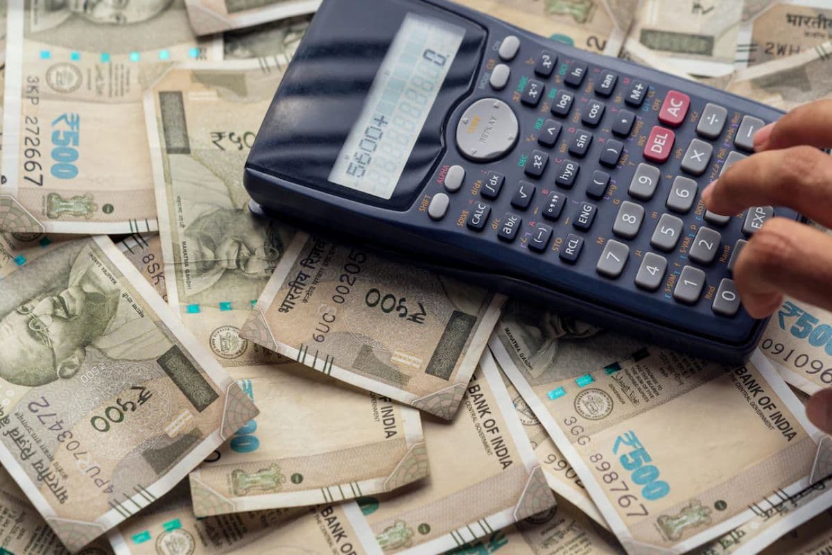 15 मार्च से पहले निपटा लें एडवांस टैक्स की आखिरी किस्त, वरना हो सकती है बड़ी मुश्किल