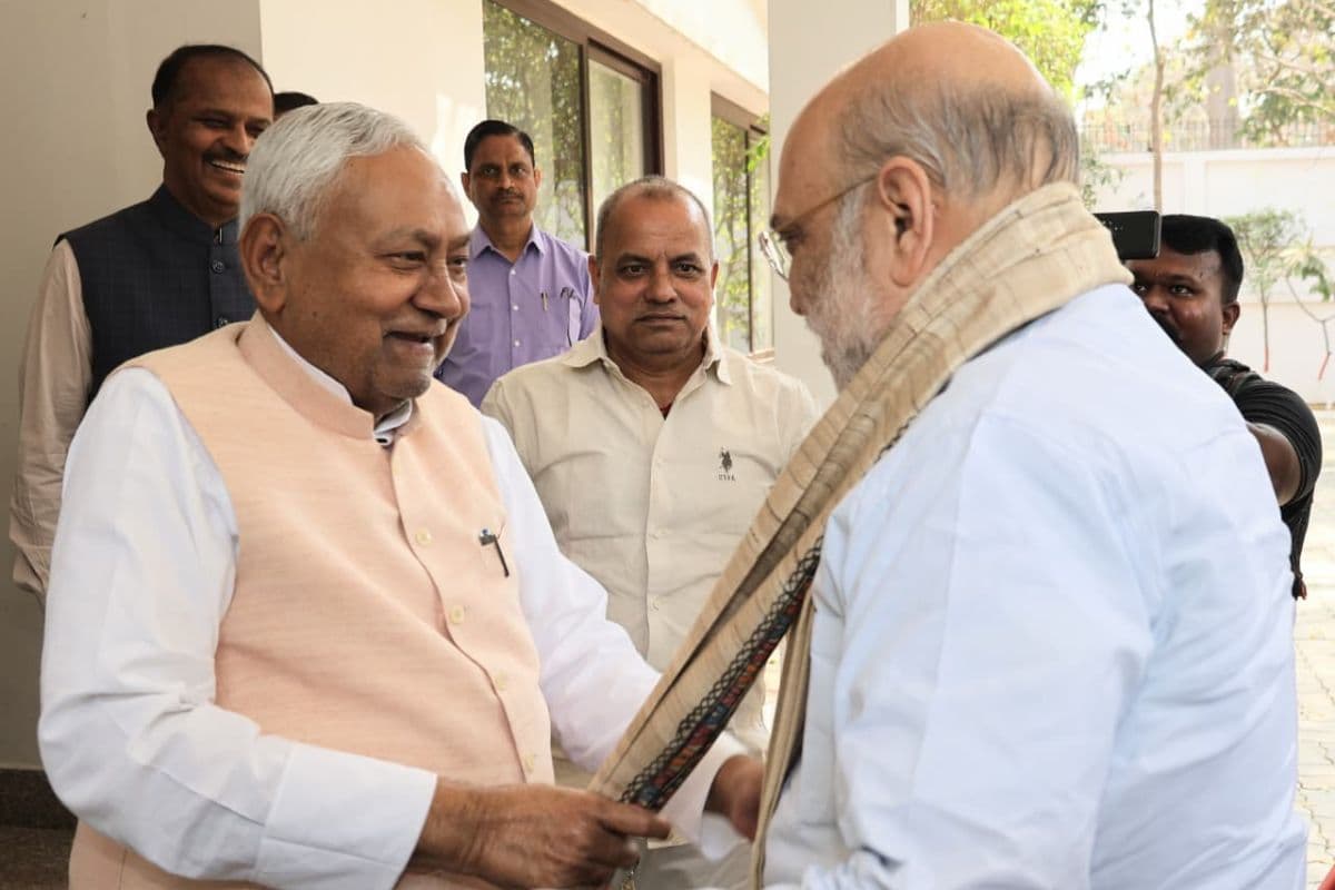 'उनके कुर्ते पर कभी दाग नहीं लगा', सीएम नीतीश की तारीफ में क्या-क्या बोले अमित शाह