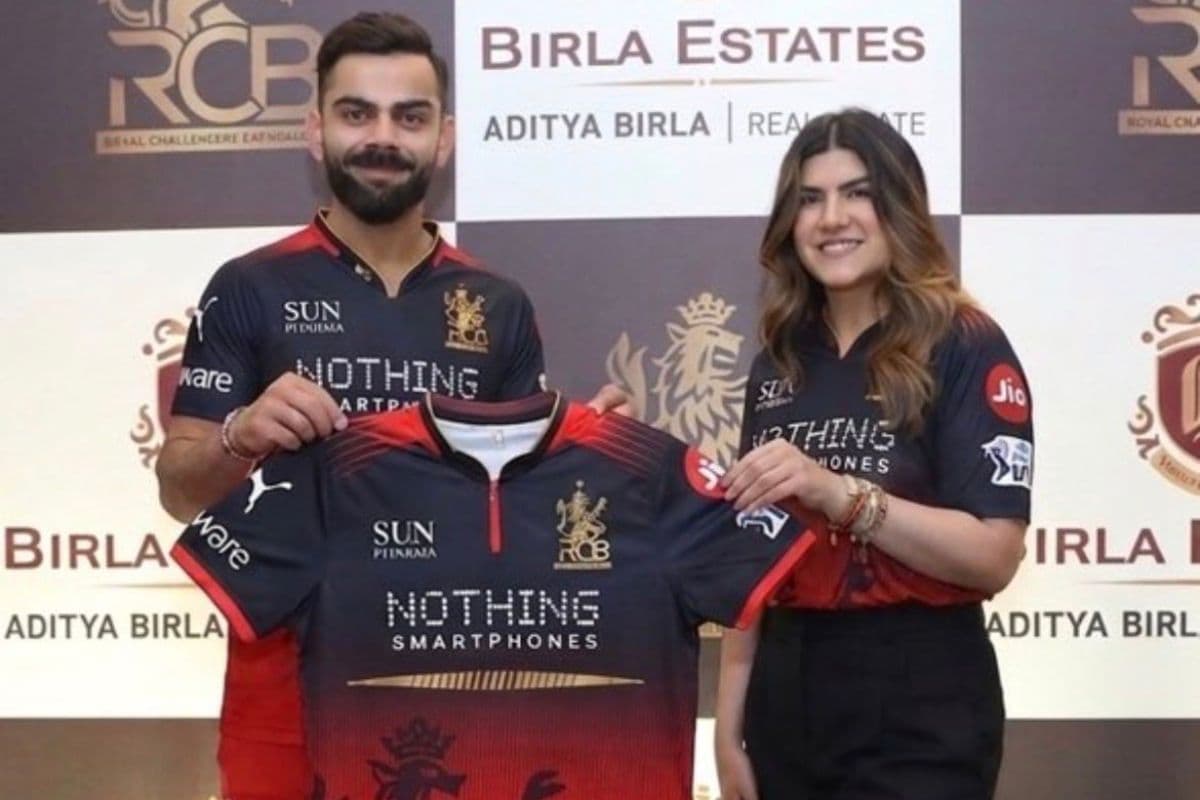 आईपीएल के इस सीजन में अनन्या बिड़ला होंगी नेशनल क्रश, कोहली के साथ फोटो वायरल