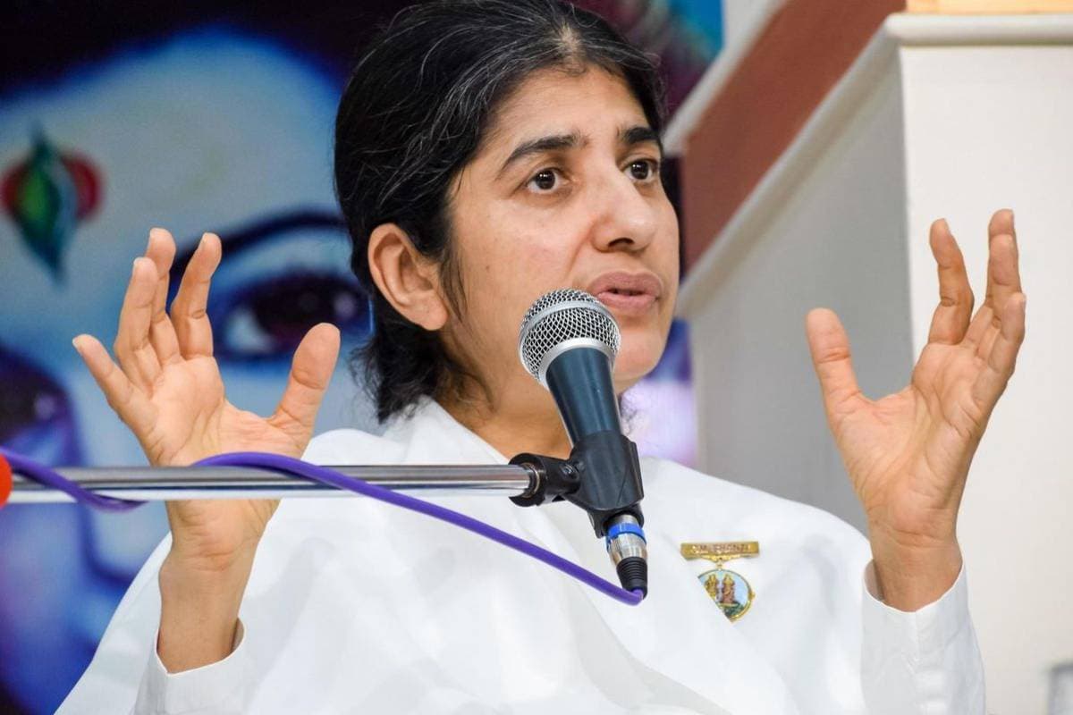 सुबह उठते ही दोहराएं बीके शिवानी के ये 5 छोटे वाक्य, दिन बन जाएगा खुशियों भरा
