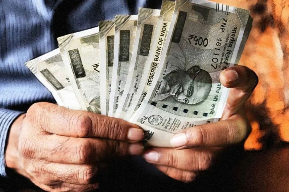 FD से ज्यादा मुनाफे की तलाश? रिटायरमेंट और कमाई दोनों के लिए बेस्ट है सरकार की यह खास स्कीम