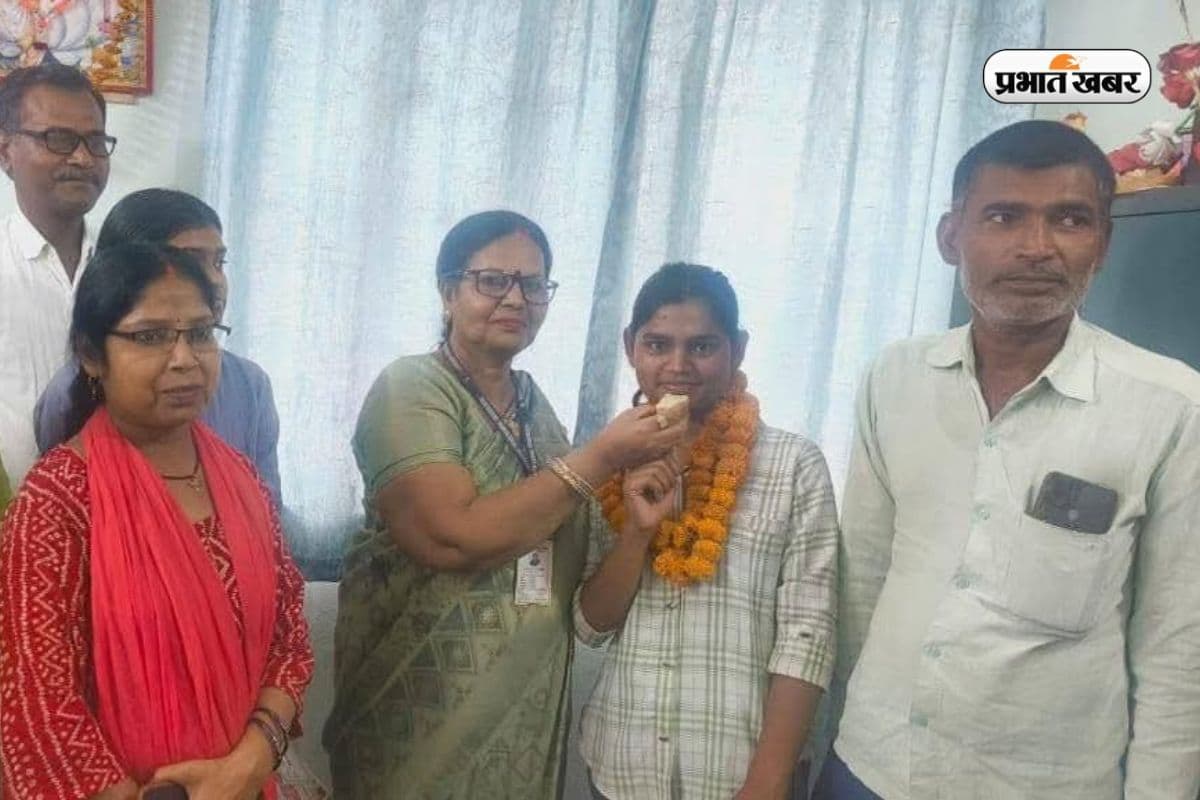 Bihar Board Topper 2026: नाना के निधन के बाद भी नहीं टूटी हिम्मत, कौन है गया जी की टॉपर बिटिया निशु कुमारी 