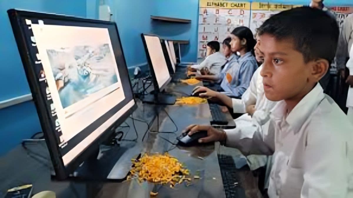 बिहार के सरकारी स्कूलों में शुरू होगी कंप्यूटर की पढ़ाई, छठी से आठवीं तक बदलेगा सिलेबस