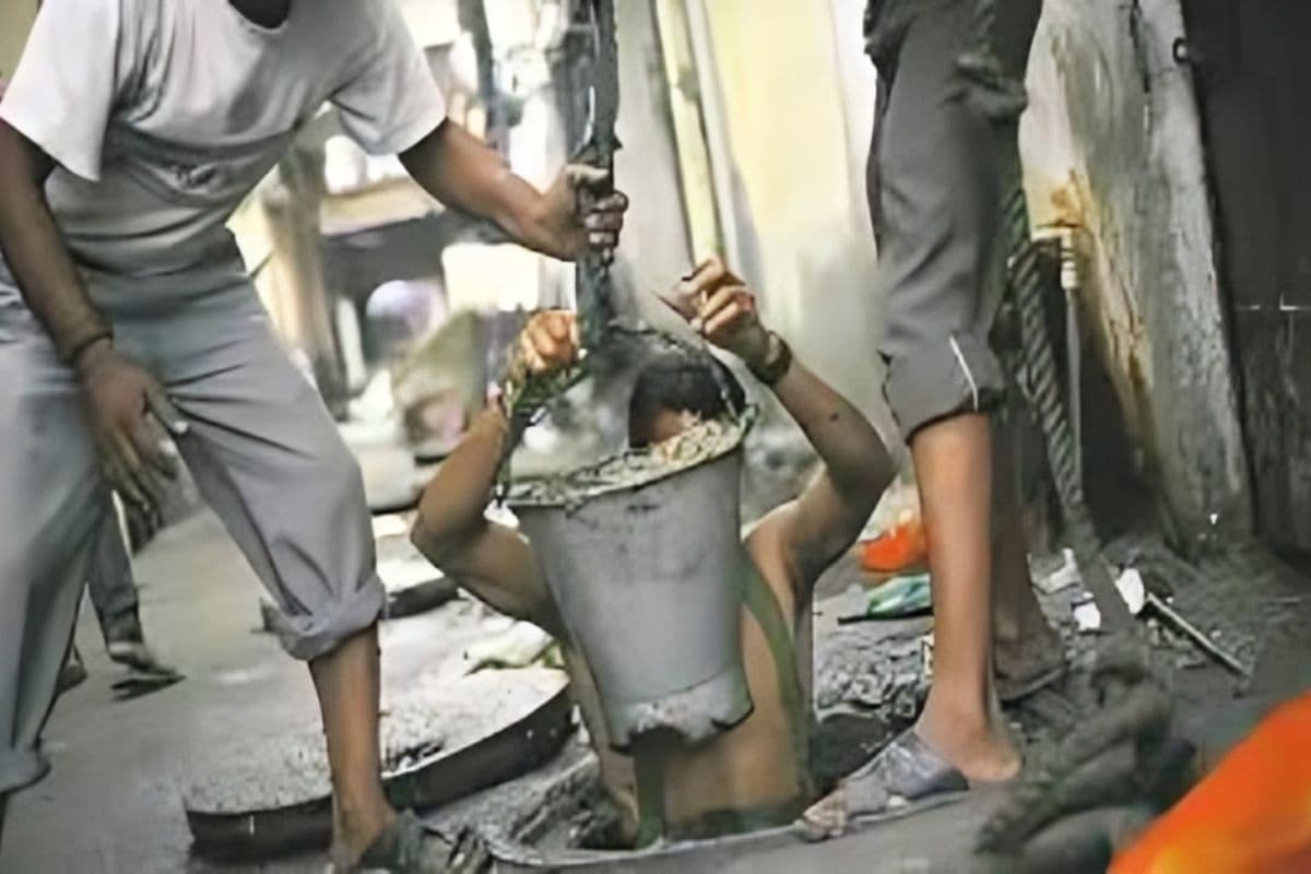 सेप्टिक टैंक में उतरे, फिर लौटकर नहीं आए..एक ही परिवार के चार की दर्दनाक मौत