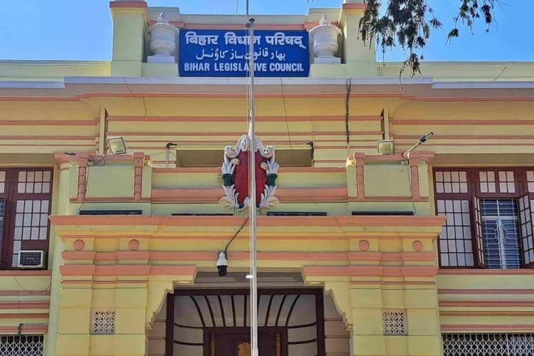 राज्यसभा चुनाव के बाद विधान परिषद की जंग, क्या दीपक प्रकाश बनेंगे MLC?