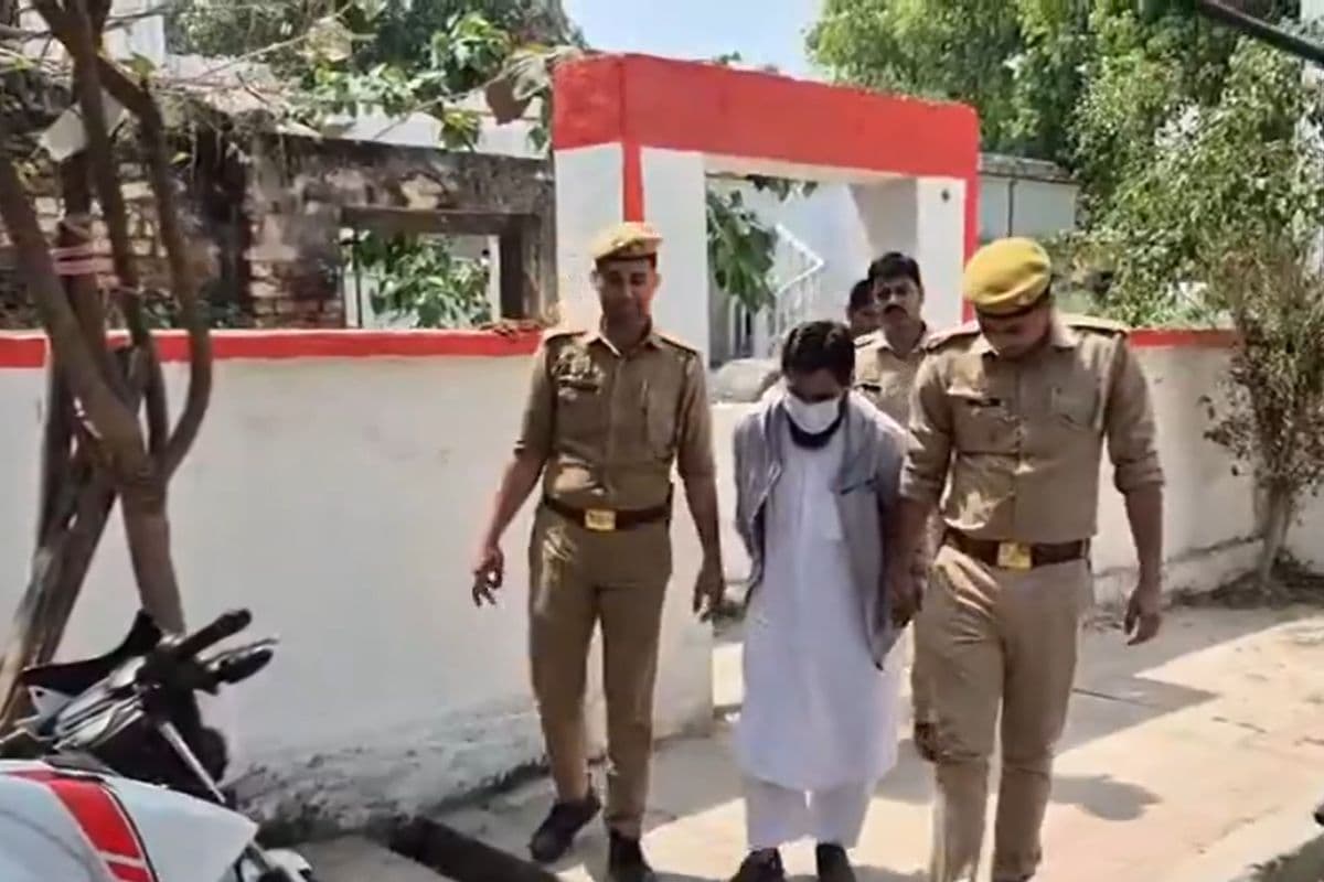 CM योगी की मां के खिलाफ आपत्तिजनक टिप्पणी, बिहार का मौलवी गिरफ्तार