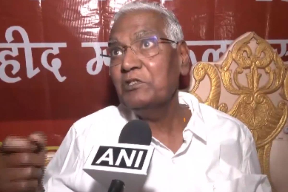 झारखंड में डी राजा का 'हुंकार': बोले- BJP से देश को मुक्त कराने का समय, आगामी चुनाव को लेकर किया बड़ा दावा