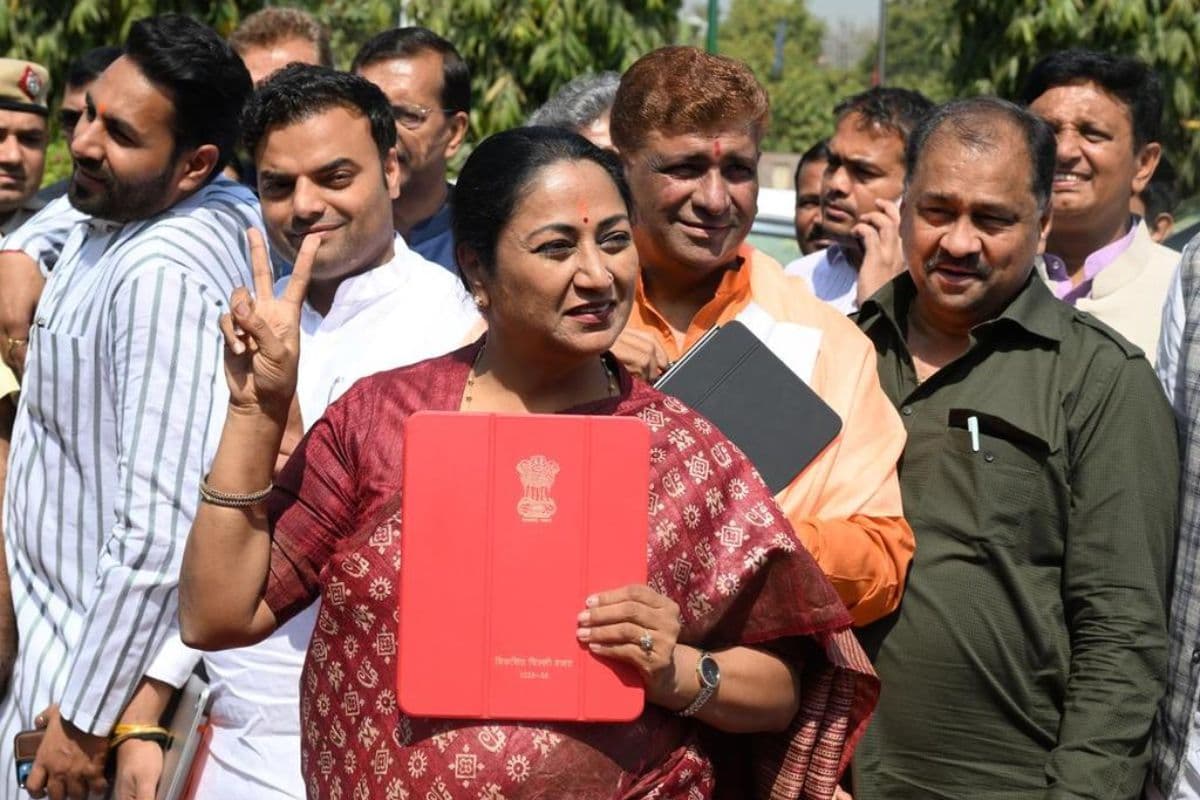 गरीबों के लिए आवास, स्वास्थ्य, रोजगार, कैसा होगा दिल्ली का बजट?