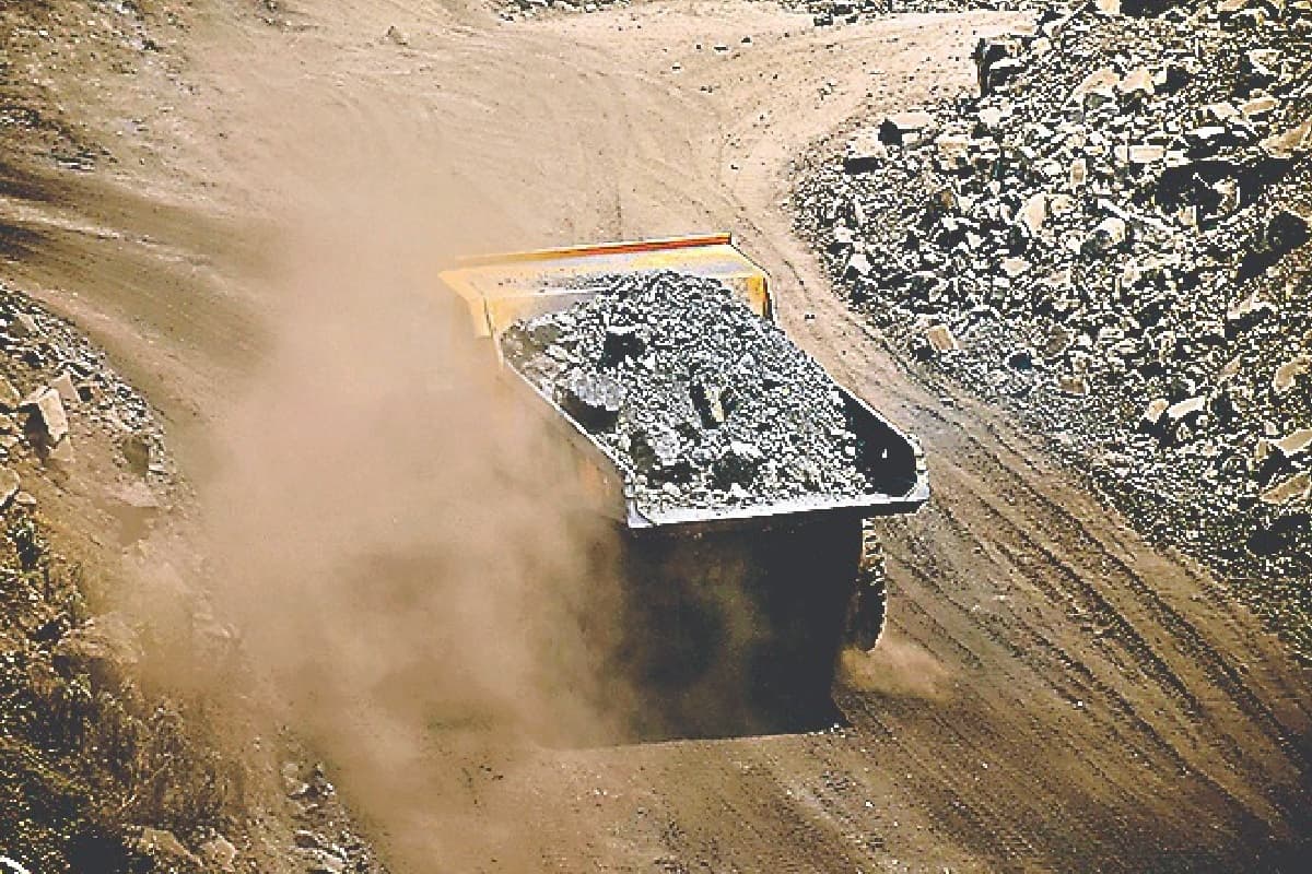 धनबाद में सांस लेना भी खतरनाक, झारखंड में बना सबसे प्रदूषित शहर