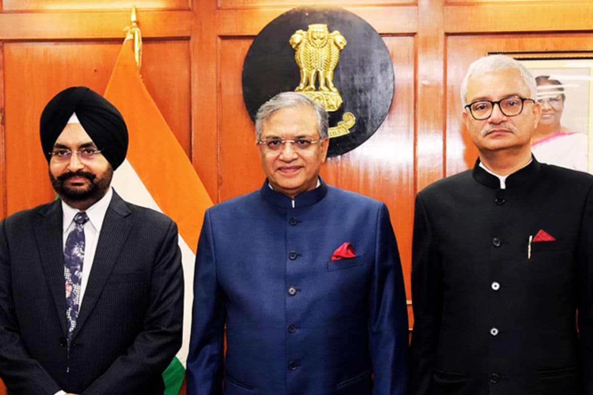 विधानसभा चुनाव 2026 की तैयारियों पर चर्चा के लिए बंगाल आ रहे मुख्य निर्वाचन आयुक्त ज्ञानेश कुमार