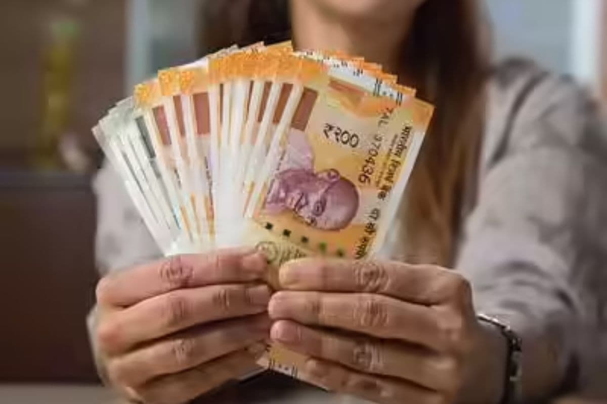 बिना किसी रिस्क के FD से ज्यादा कमाई, इन 3 सरकारी स्कीमों में मिल रहा है सबसे तगड़ा रिटर्न