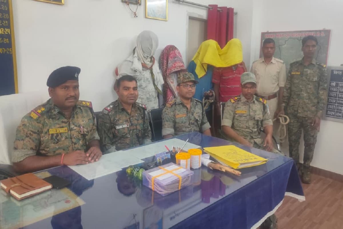 गुमला में महिला की हत्या के आरोप में चार गिरफ्तार, भेजे गए जेल