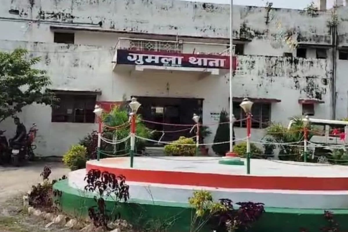 Gumla: छिन गई घर की मुस्कान, 14 साल के युवक की नदी में डूबने से मौत