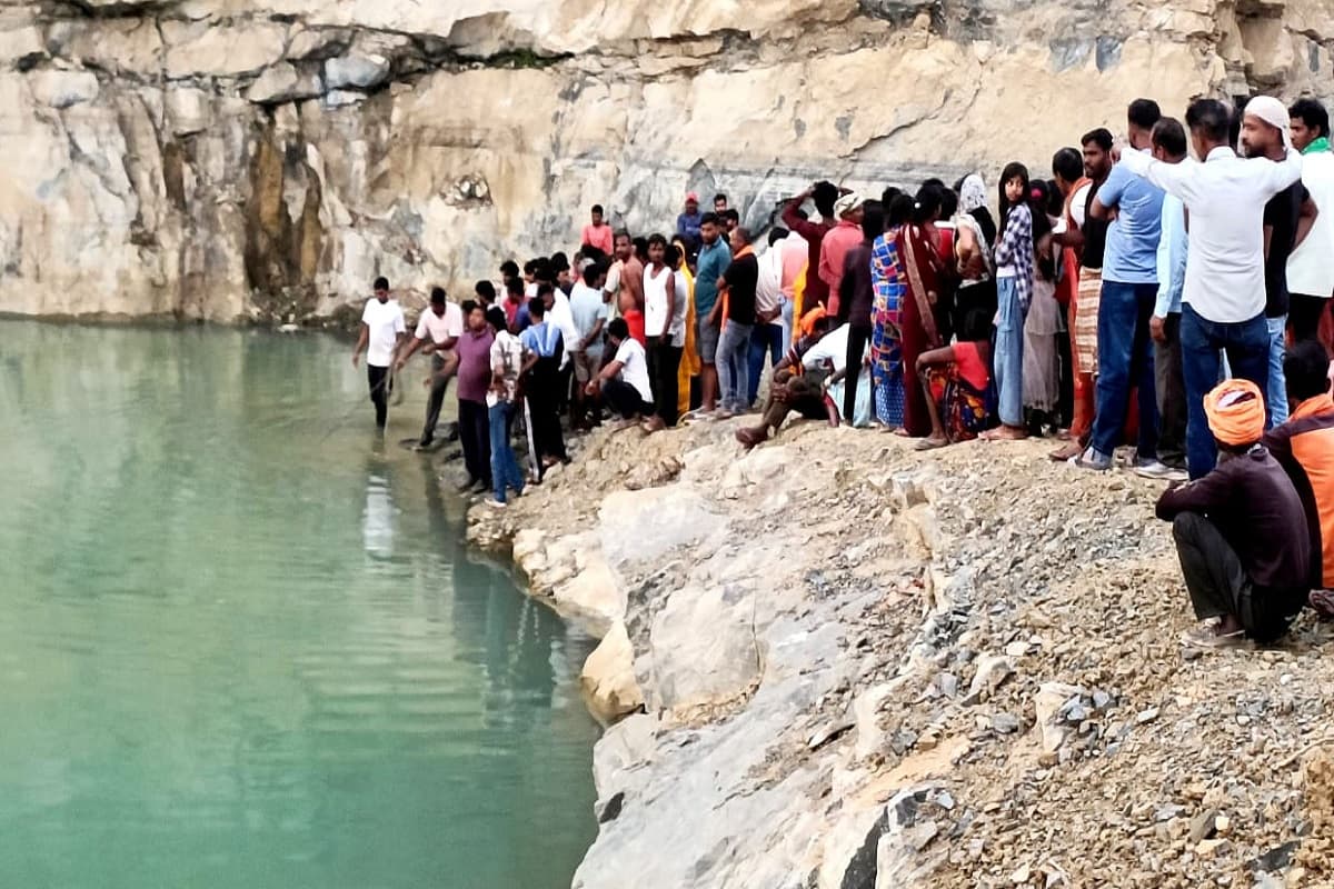 बरकट्ठा के बंद पड़े अवैध पत्थर खदान में डूबने से बच्चे की मौत, बुझ गया घर का चिराग