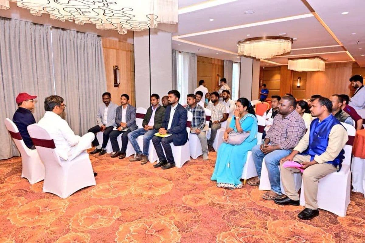 मिशन असम पर JMM: CM हेमंत का मास्टर प्लान, इन क्षेत्रों में पकड़ मजबूत करने पर जोर