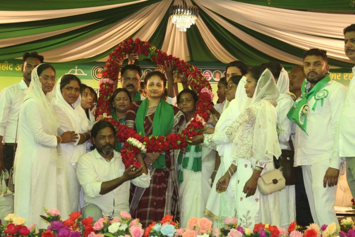 JMM स्थापना दिवस पर कल्पना सोरेन की हुंकार, तीन पीढ़ियों के संघर्ष को किया याद, 'विजन 2050' का रखा खाका